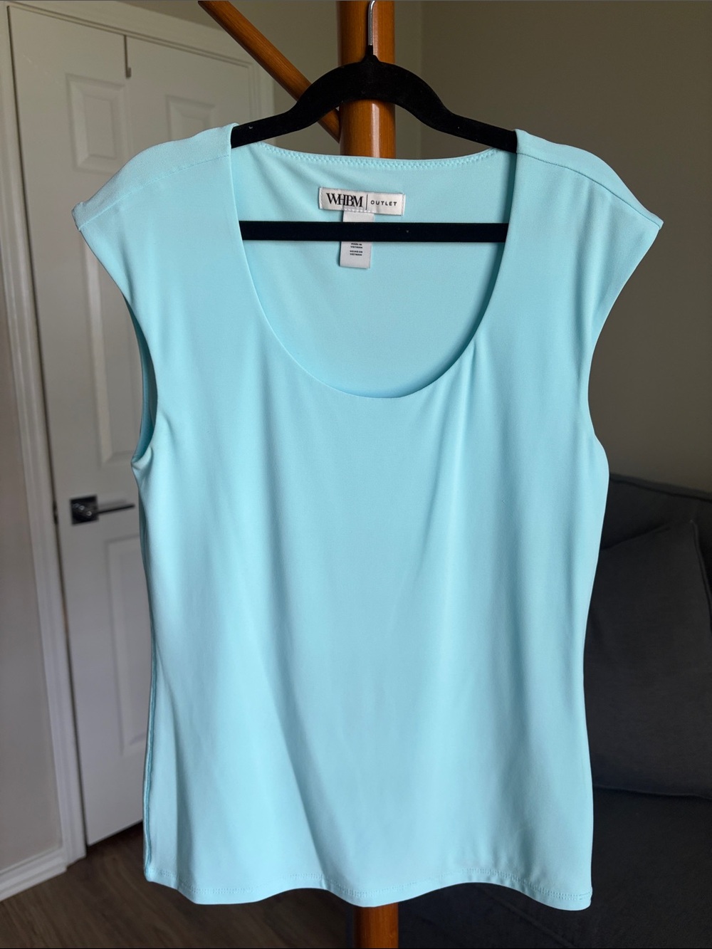 ❤️$10 White House Black Market Outlet Women’s Sleeveless Scoop Neck Top XS